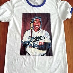 Vintage Dodgers x Tupac ribbed t shirt women’s Medium